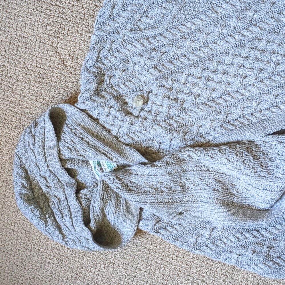 Aran Craft Merino Wool Button Cape Poncho - Picture 5 of 16